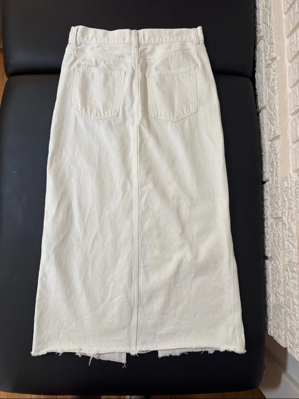 Madewell The Rilee Denim Midi Skirt in White - Size 27 - Picture 4 of 8